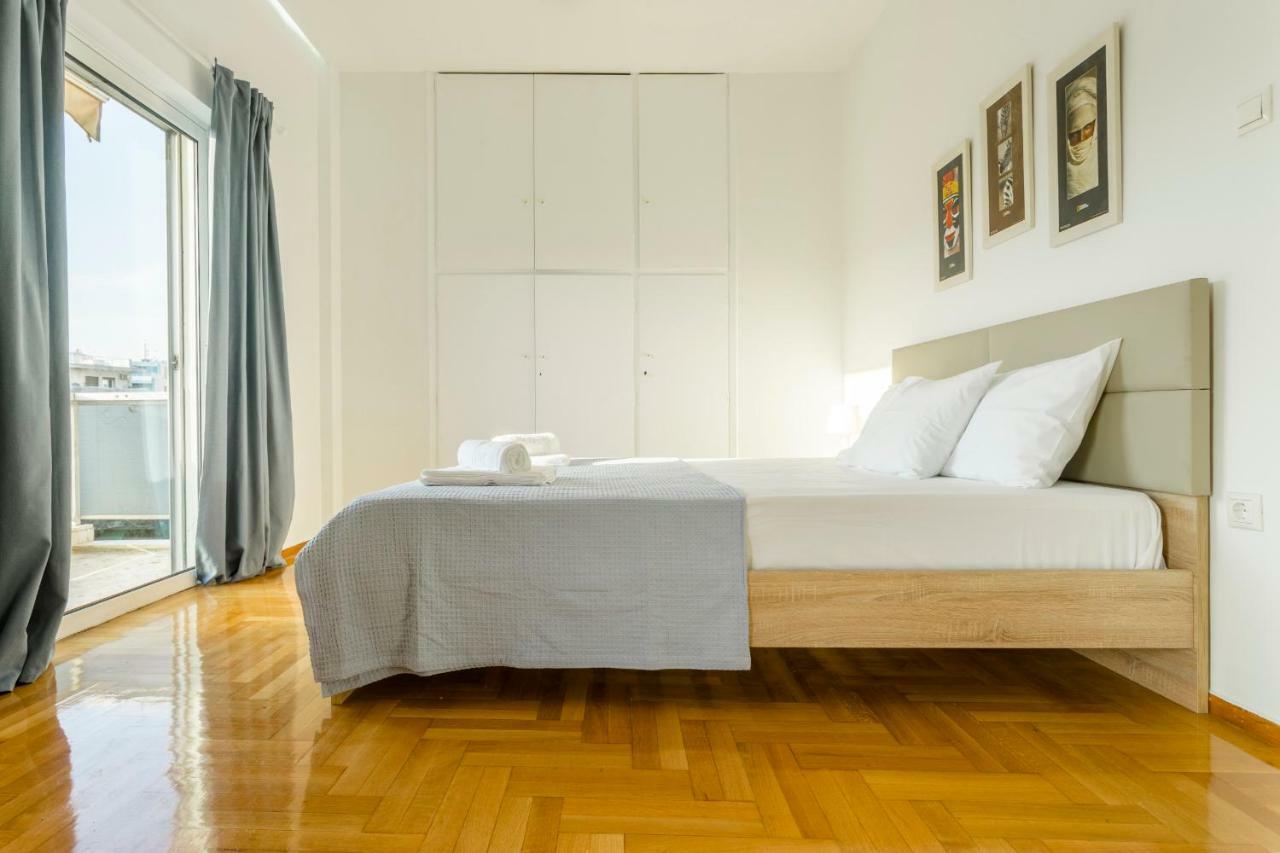 Bright 2 Bedrooms Apt. In The Heart Of Athens W Stunning Views To Acropolis Buitenkant foto