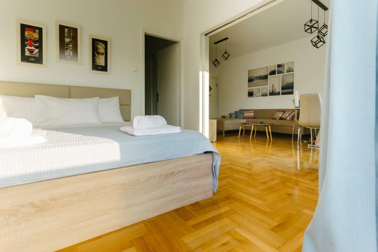 Bright 2 Bedrooms Apt. In The Heart Of Athens W Stunning Views To Acropolis Buitenkant foto