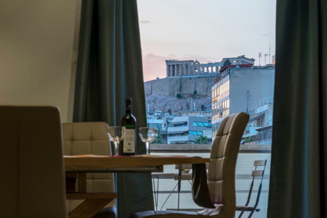 Bright 2 Bedrooms Apt. In The Heart Of Athens W Stunning Views To Acropolis Buitenkant foto